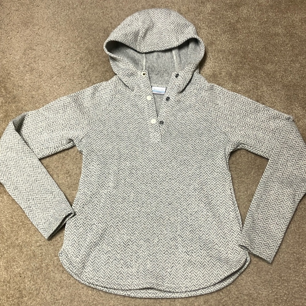 Women’s XS Columbia Pull-Over Sweater
